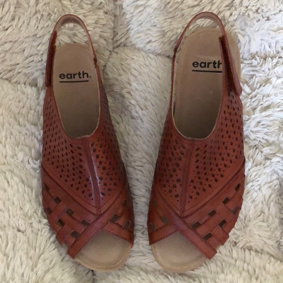 Earth Shoes - Earth Wedges NWOT